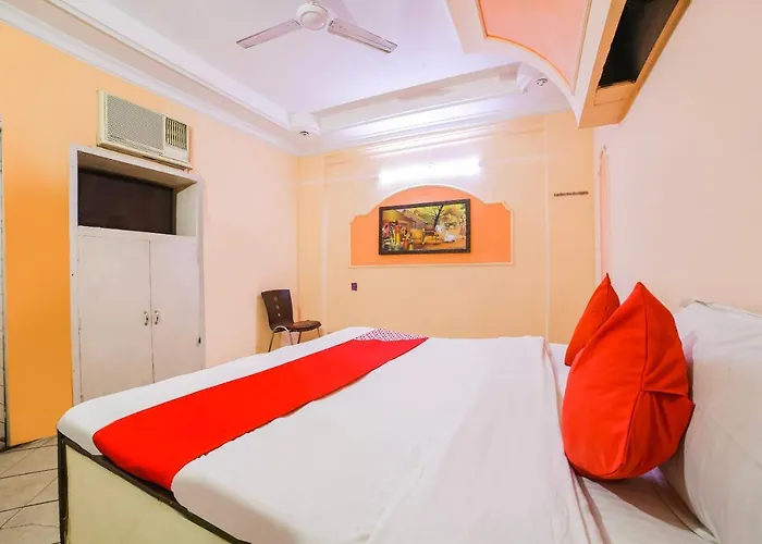 Oyo 70499 Khorwal Pg
